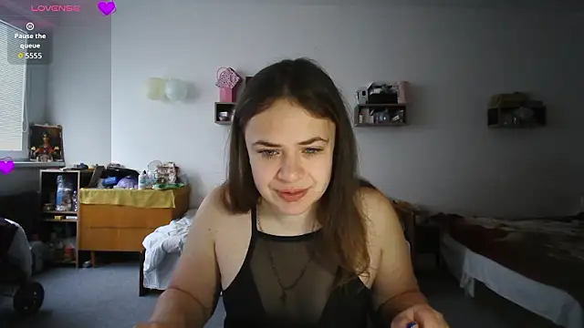 Snapshot of Your___Hope chatting on 02-28-26, 06:25 Your Hope online show from 02-28-26, 06:25