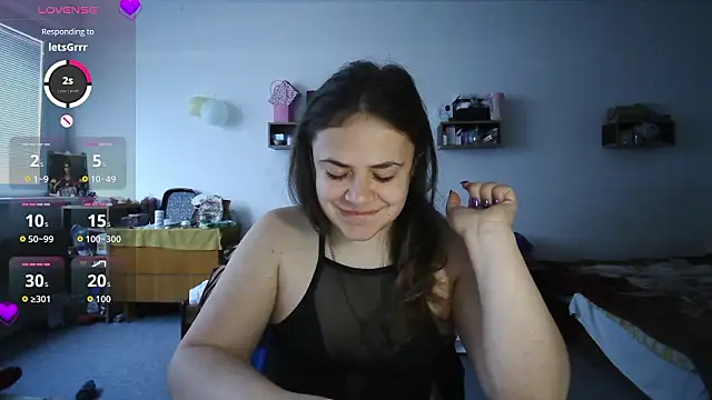 Snapshot of Your___Hope chatting on 03-06-26, 06:43 Your Hope online show from 03-06-26, 06:43