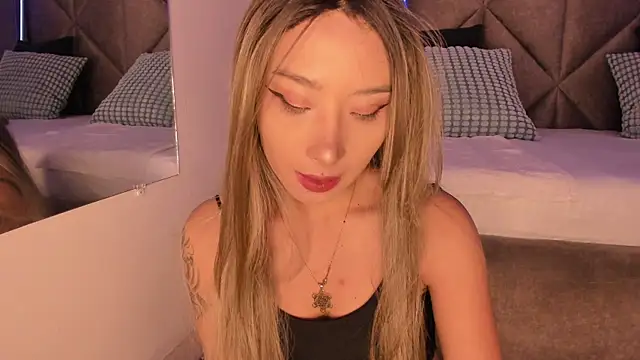 SabrinaSpell  online show from 09-26-25, 11:58