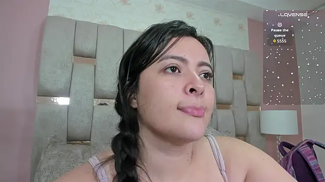 Snapshot of carla_woods chatting on 09-15-25, 09:59 carla woods online show from 09-15-25, 09:59