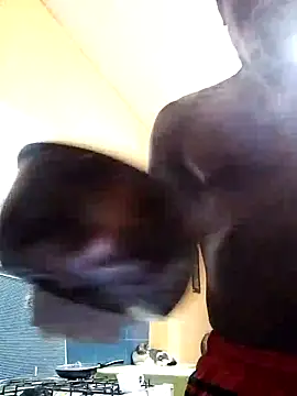 Snapshot of Elnegro28 chatting on 03-05-25, 11:49 Elnegro28 online show from 03-05-25, 11:49