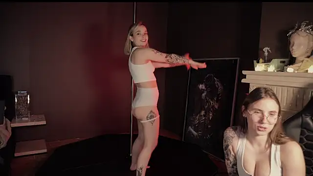 Snapshot of Bella_Alita chatting on 01-26-25, 11:50 Bella Alita online show from 01-26-25, 11:50