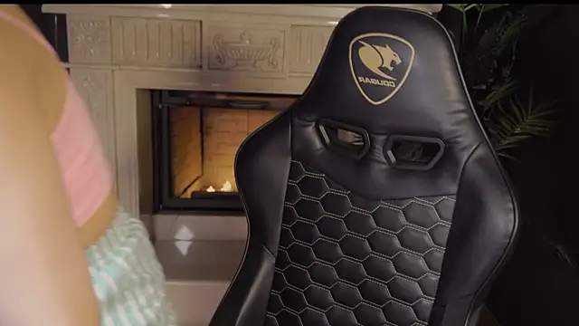 Snapshot of Bella_Alita chatting on 02-07-25, 08:31 Bella Alita online show from 02-07-25, 08:31