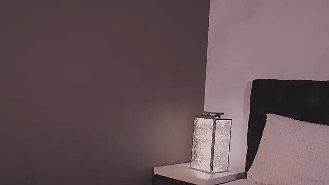 Snapshot of Bella_Alita chatting on 10-07-25, 08:17 Bella Alita online show from 10-07-25, 08:17