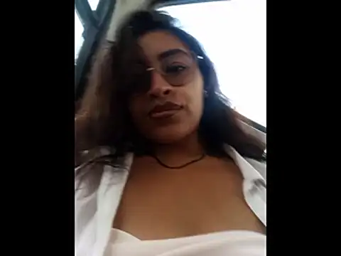 Snapshot of AnonymousGirl chatting on 07-16-26, 05:52 AnonymousGirl online show from 07-16-26, 05:52