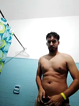 Snapshot of alejo5288 chatting on 09-22-25, 01:40 alejo5288 online show from 09-22-25, 01:40
