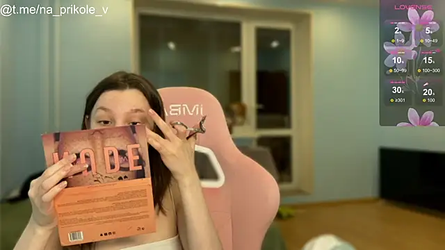 Snapshot of na_prikole_ chatting on 11-03-25, 08:21 na prikole online show from 11-03-25, 08:21