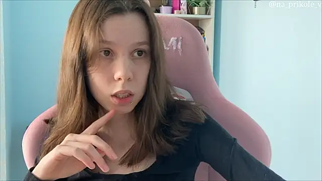 Snapshot of na_prikole_ chatting on 03-15-26, 09:04 na prikole online show from 03-15-26, 09:04