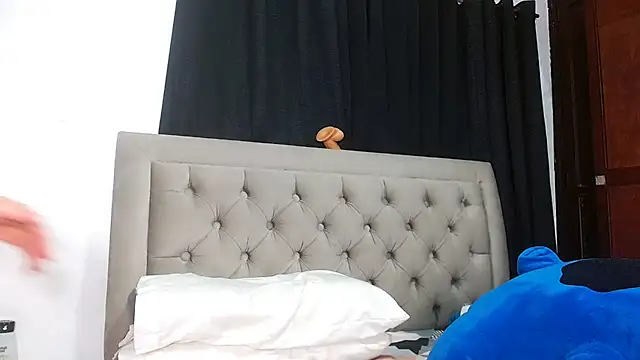 Snapshot of sweethoneytsx chatting on 09-28-25, 09:53 sweethoneytsx online show from 09-28-25, 09:53