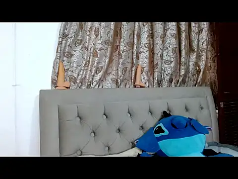 Snapshot of sweethoneytsx chatting on 02-07-26, 10:35 sweethoneytsx online show from 02-07-26, 10:35