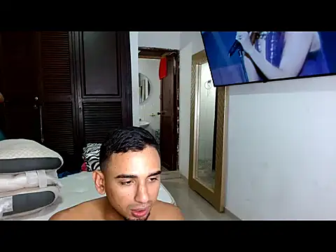 Snapshot of sweethoneytsx chatting on 02-19-26, 11:01 sweethoneytsx online show from 02-19-26, 11:01