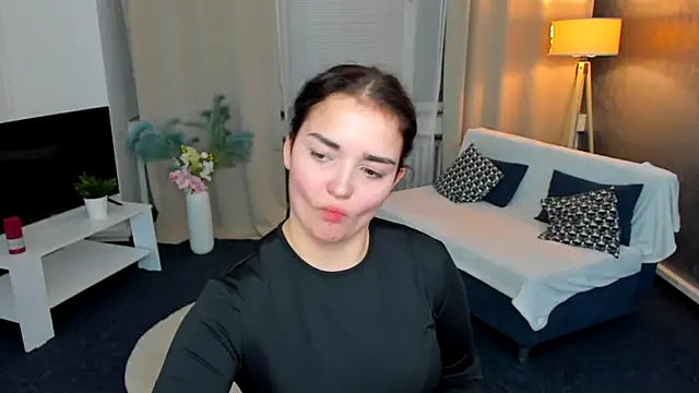 AmeliaLoveee online show from 01-18-25, 05:37