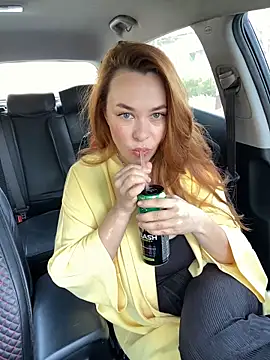 Snapshot of Kelley_Allie chatting on 11-17-25, 08:09 Kelley Allie online show from 11-17-25, 08:09