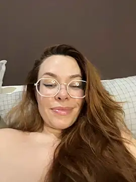 Snapshot of Kelley_Allie chatting on 02-11-26, 09:42 Kelley Allie online show from 02-11-26, 09:42