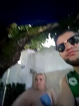 Snapshot of im_dominik chatting on 02-16-26, 11:23 im dominik online show from 02-16-26, 11:23