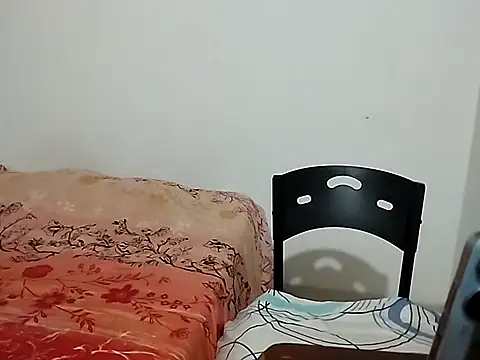 Snapshot of Sophy666 chatting on 02-17-25, 06:59 Sophy666 online show from 02-17-25, 06:59