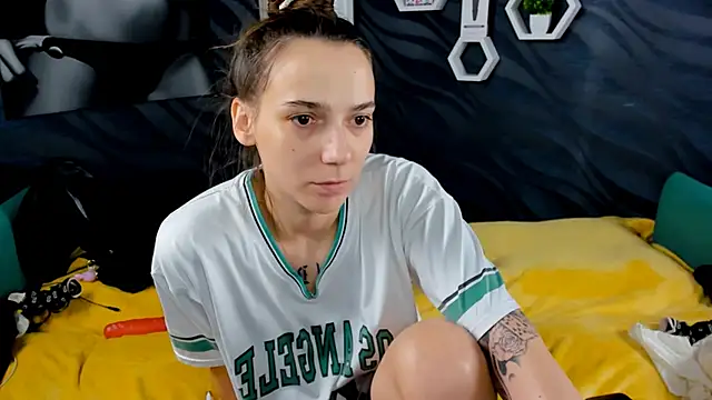 annabishop online show from 02-11-25, 06:19