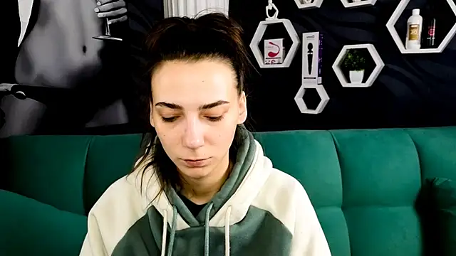 annabishop online show from 02-17-25, 03:15