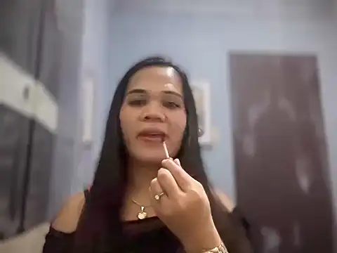 SophiaCourthaway online show from 04-07-26, 10:09