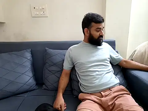 Snapshot of fuck_buddiess chatting on 01-24-25, 02:18 fuck buddiess online show from 01-24-25, 02:18