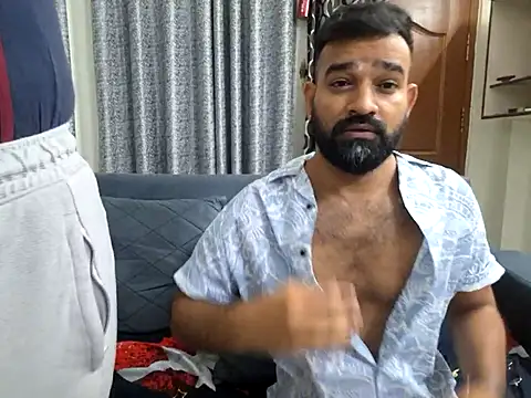 Snapshot of fuck_buddiess chatting on 02-14-25, 06:40 fuck buddiess online show from 02-14-25, 06:40