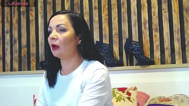 Snapshot of Tory_Lovi chatting on 11-26-25, 11:11 Tory Lovi online show from 11-26-25, 11:11