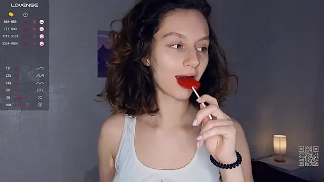 Snapshot of Leya_Curly chatting on 03-02-25, 12:32 Leya Curly online show from 03-02-25, 12:32