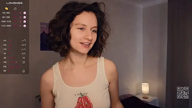 Snapshot of Leya_Curly chatting on 03-10-25, 12:04 Leya Curly online show from 03-10-25, 12:04