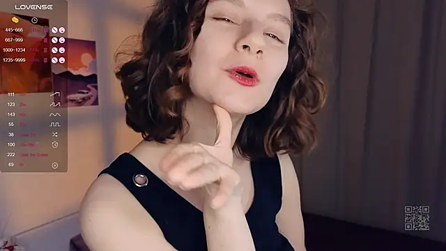 Snapshot of Leya_Curly chatting on 03-16-25, 03:50 Leya Curly online show from 03-16-25, 03:50