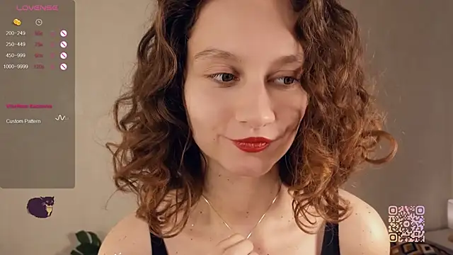 Snapshot of Leya_Curly chatting on 09-14-25, 01:32 Leya Curly online show from 09-14-25, 01:32