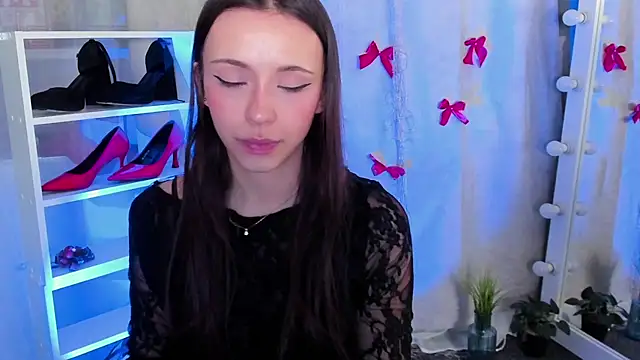 Sahara Shields online show from 01-23-25, 01:24