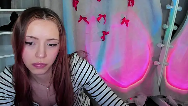 Sahara Shields online show from 02-05-25, 01:22