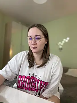 Kiss My Body online show from 01-31-25, 02:26