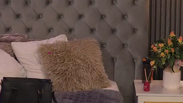 KeylaBlair online show from 04-01-26, 06:27