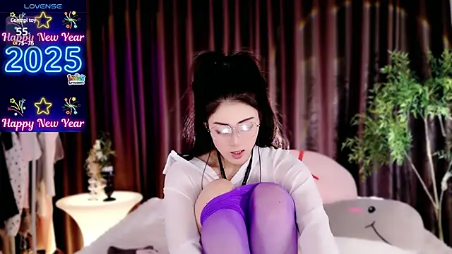 Snapshot of miaomiao-777 chatting on 03-09-25, 04:11 miaomiao-777 online show from 03-09-25, 04:11