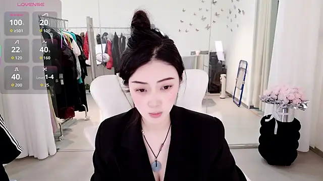 Snapshot of miaomiao-777 chatting on 02-09-26, 05:44 miaomiao-777 online show from 02-09-26, 05:44