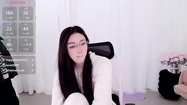 Snapshot of miaomiao-777 chatting on 03-07-26, 04:31 miaomiao-777 online show from 03-07-26, 04:31