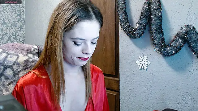 LauraBlan online show from 01-12-25, 08:25