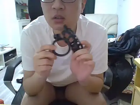 taiwanboybigtop1069 online show from 01-19-25, 05:37