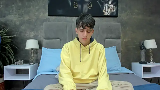 bruce hans online show from 10-27-25, 11:47