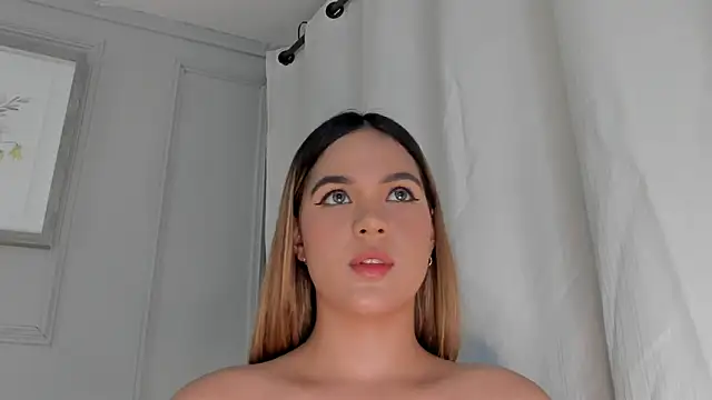 Snapshot of rutila_ford chatting on 03-05-25, 01:31 rutila ford online show from 03-05-25, 01:31