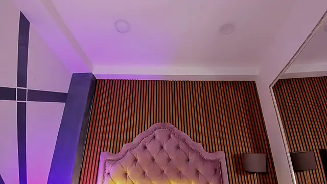 EthaanCox online show from 09-26-25, 08:29