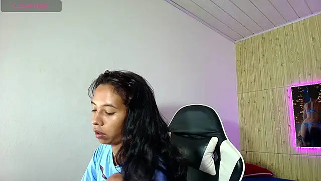 Miss sparkle00 online show from 01-08-26, 08:22