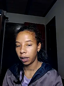 Miss sparkle00 online show from 03-07-26, 09:56