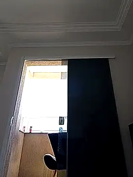 Snapshot of Santanacumxplod chatting on 02-26-25, 01:41 Santanacumxplod online show from 02-26-25, 01:41