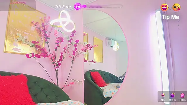 Snapshot of scarlette69 chatting on 09-22-25, 07:38 scarlette69 online show from 09-22-25, 07:38