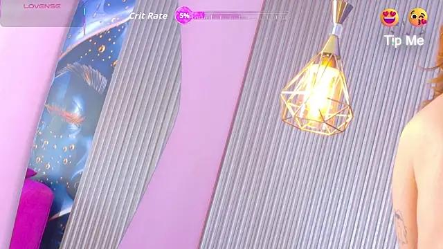 Snapshot of scarlette69 chatting on 10-08-25, 12:30 scarlette69 online show from 10-08-25, 12:30