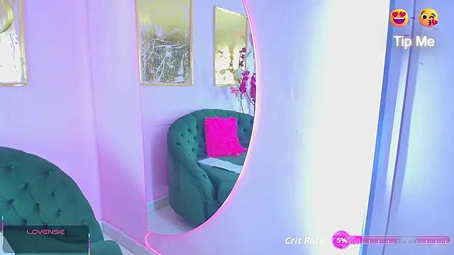 Snapshot of scarlette69 chatting on 10-27-25, 07:40 scarlette69 online show from 10-27-25, 07:40