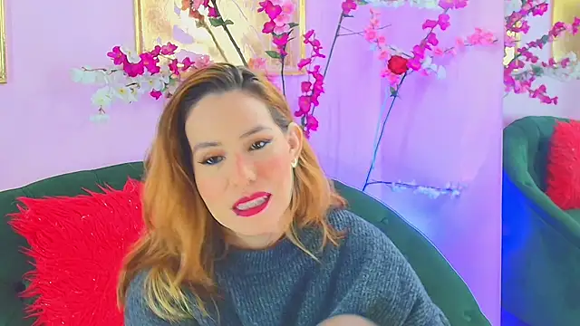 Snapshot of scarlette69 chatting on 11-30-25, 08:24 scarlette69 online show from 11-30-25, 08:24