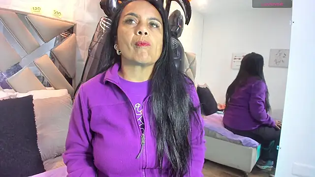 raquell moore online show from 10-13-25, 11:32